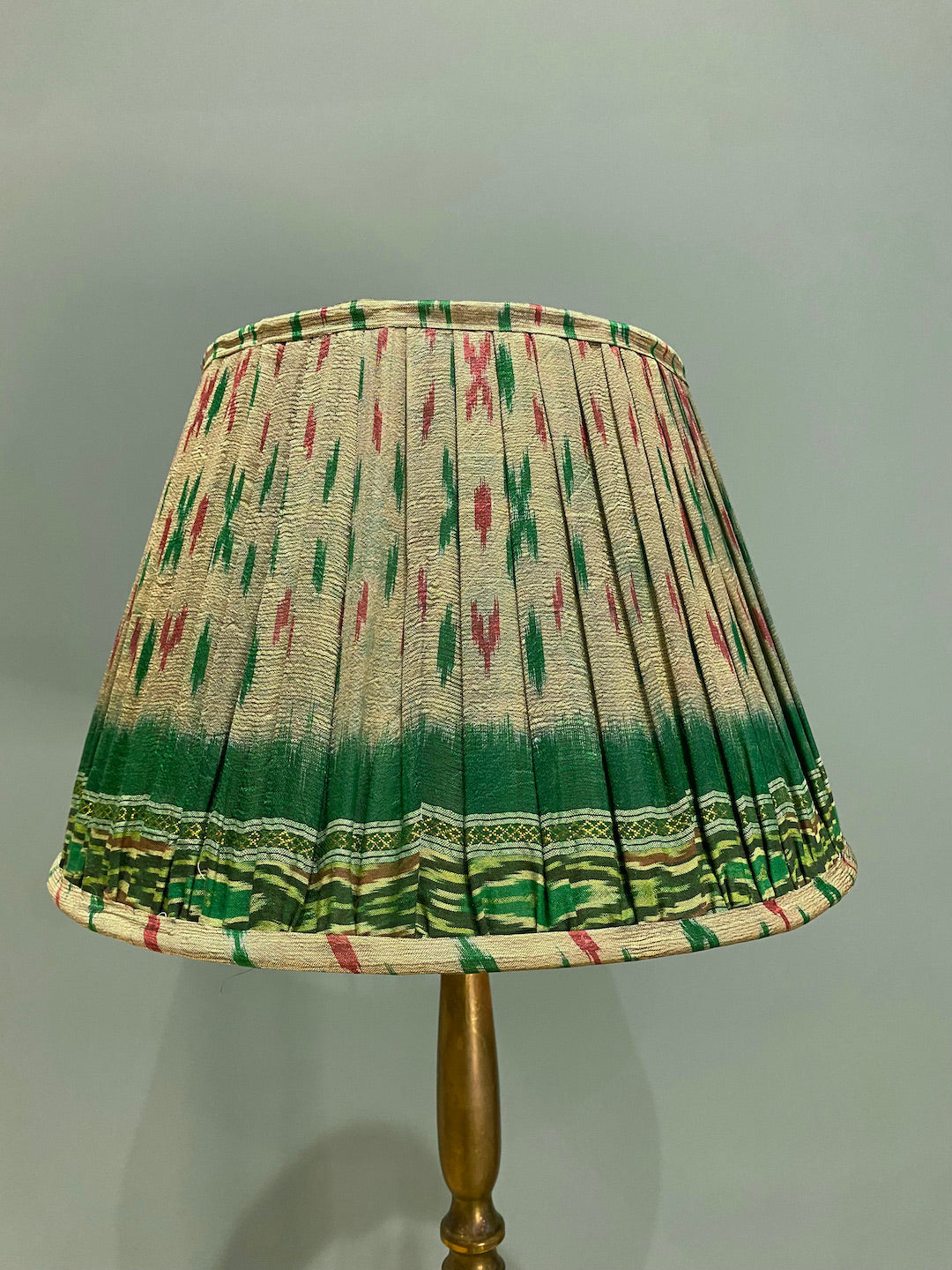 Lampshades in woven silk medium