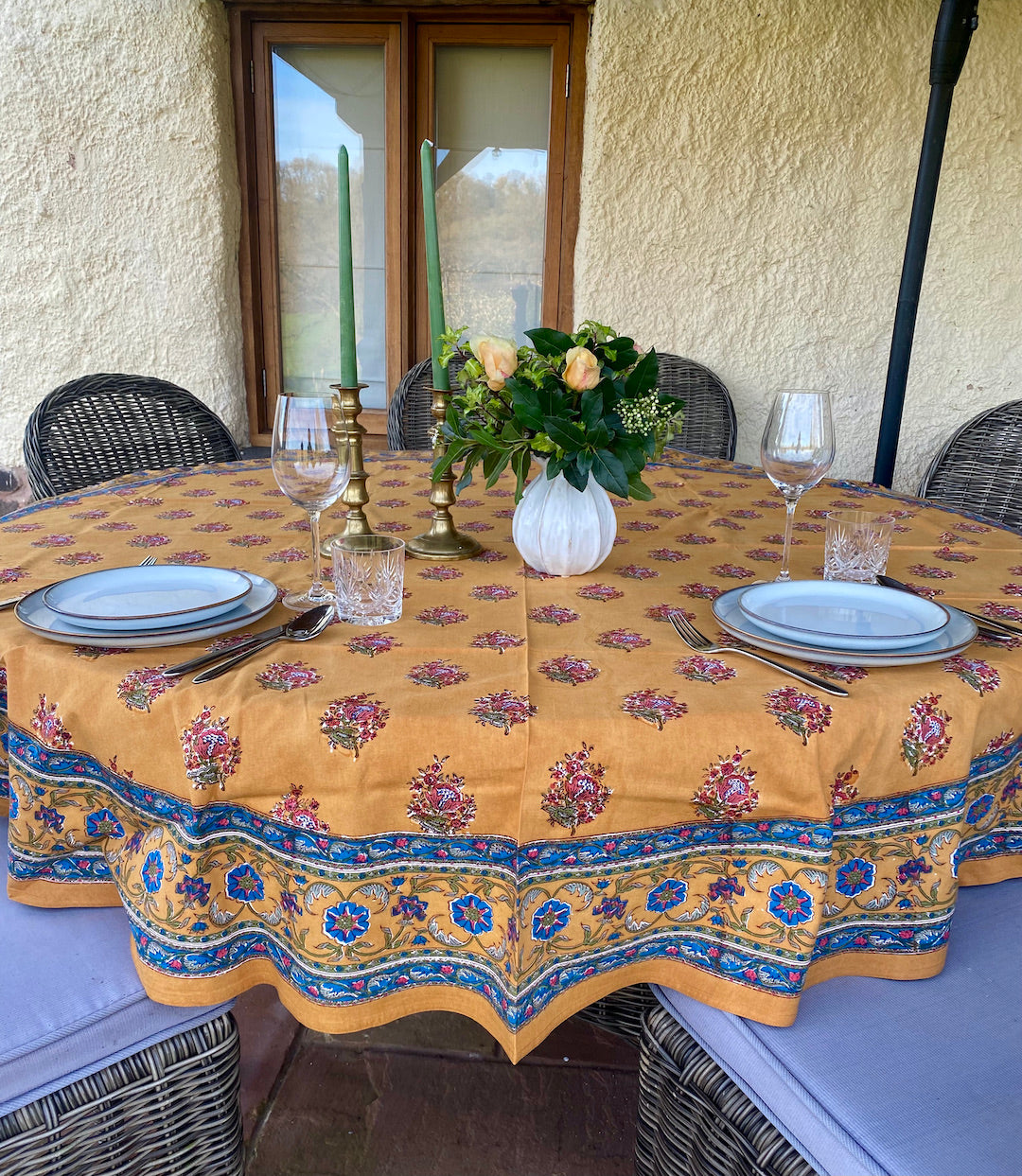 Round Tablecloths Floral Print