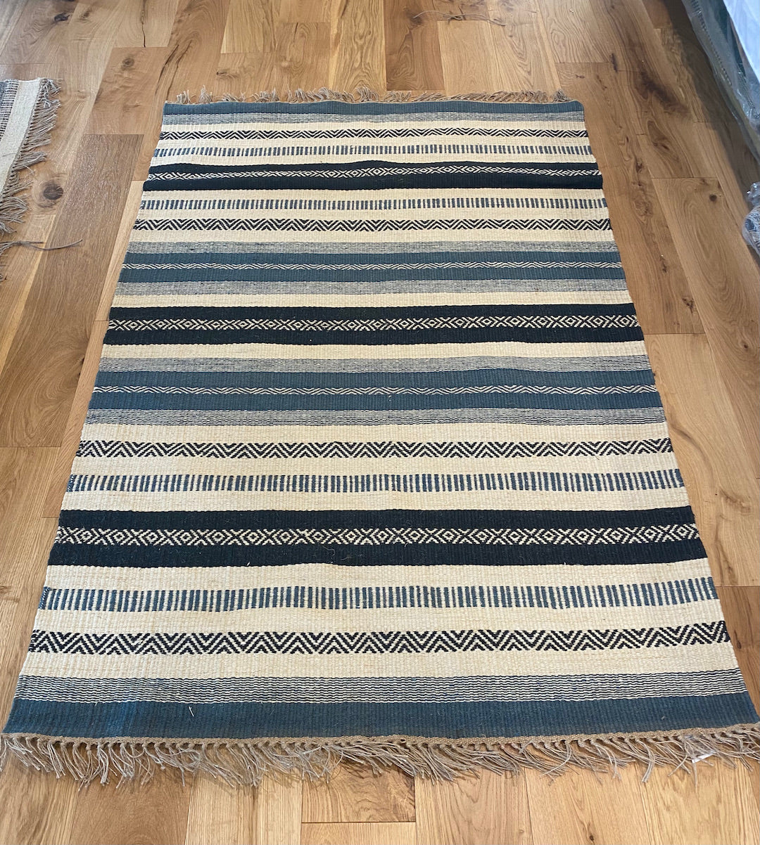 Jute Kilim Hand-woven Striped Rug