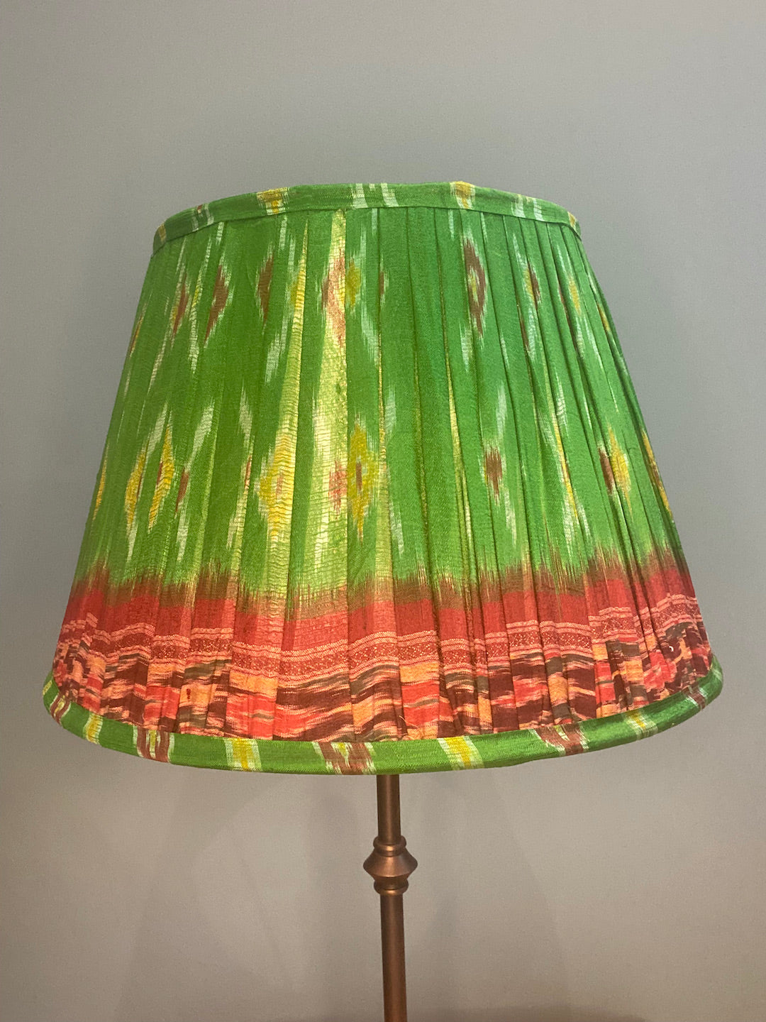 Lampshades in woven silk medium